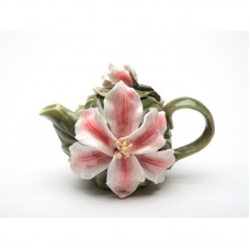 CosmosGifts Lily 0.28-qt. Teapot SMOS1117